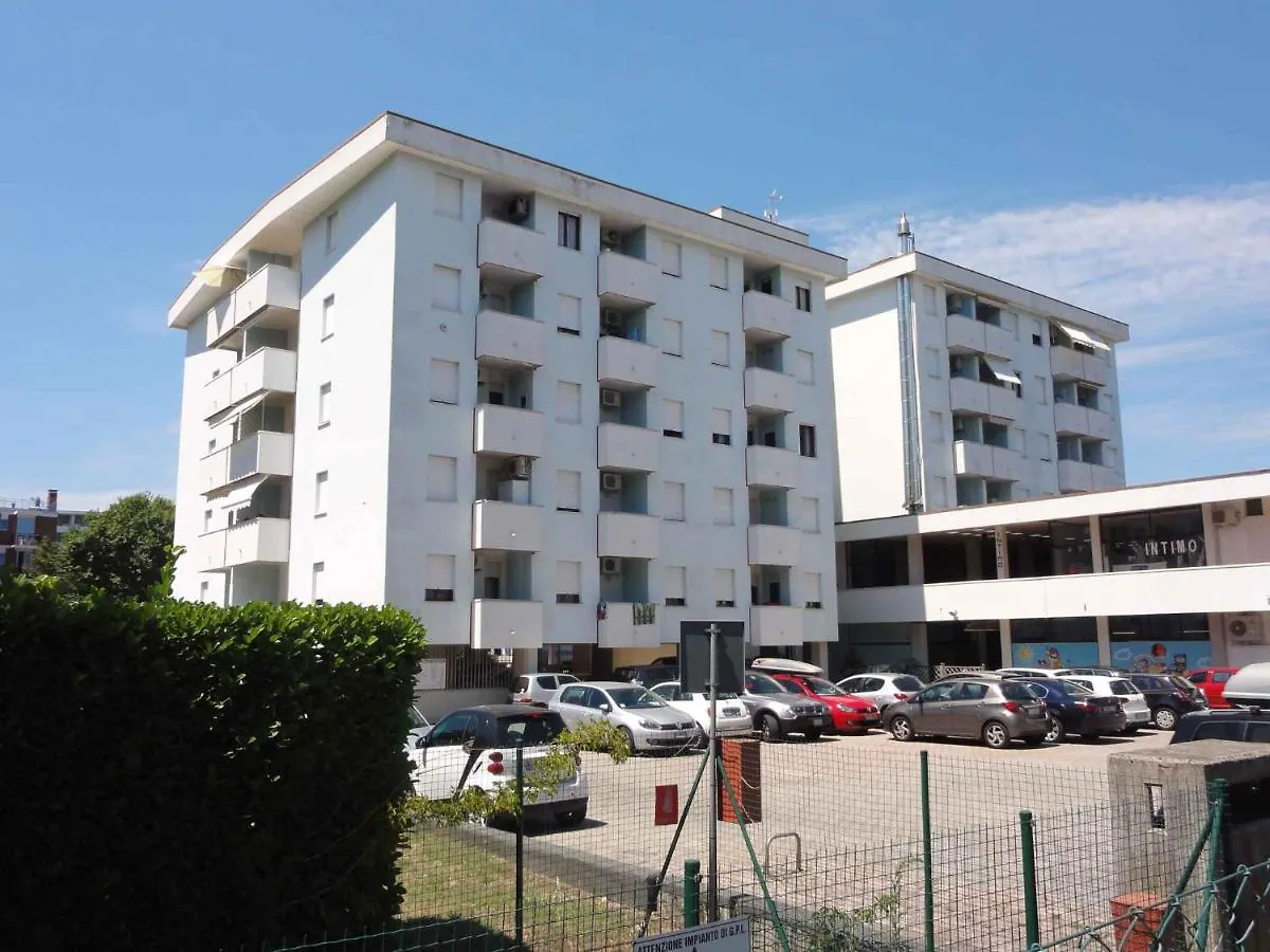 Apartment In Bibione 36807